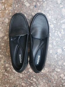 Perfect Black Pump Shoes
