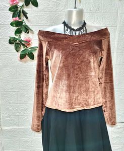 🎁Buy 2 Get 1 Free 🎁Off-Shoulder Velvet Top