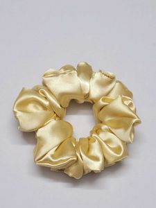 Pqck of 6 Satin Scrunchie