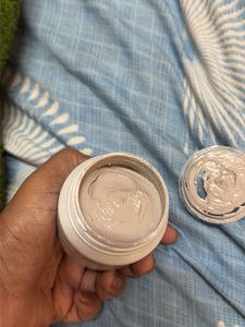 Innisfree Volcanic Pore Clay Mask