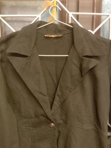 Women Blazer In Cotton Fabric