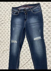 all about you distressed boyfriend jeans