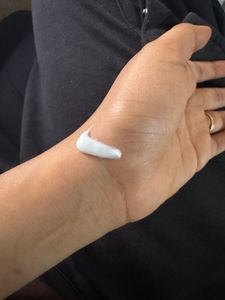 UV help SPF 50+ Sunscreen
