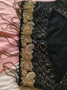 Beautiful Shoulder Cut Crop Top And Skirt