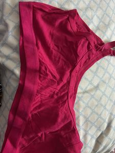 Clovia Hot Pink Sports Bra