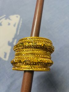 Golden Bangle Set