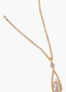 Elegant Teardrop Necklace