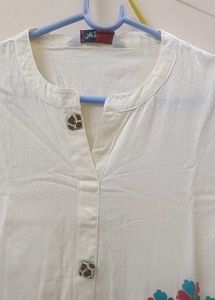 White Floral Print Kurti