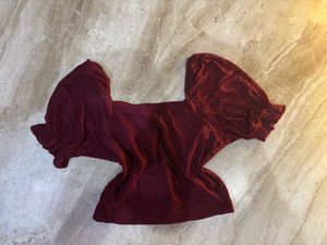 Maroon White Lace Waist Top.SIZE-30-34