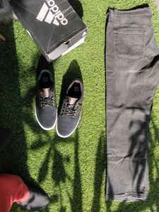 Levis Black Shade Denim Jeans