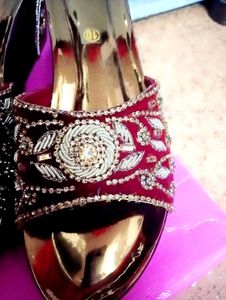 Embroidered Maroon &amp; Gold Heels - Size 10