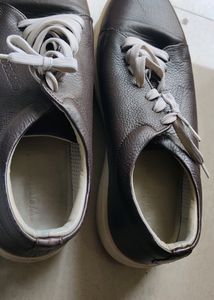 Woodland Leather Casual Shoes