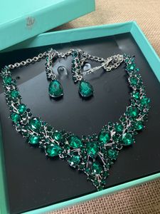 MOLIE - Necklace earing set