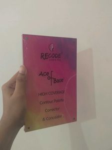 Recode Ace of Base Contour Palette