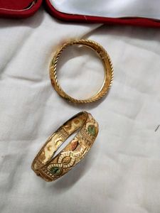 2 Bangles Kade