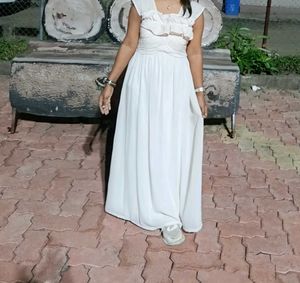 Elegant White Maxi Dress