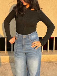 Cider Black Cut-out Top