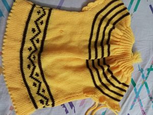 Short flutter sleeve sweater for 6 to 9 month baby
