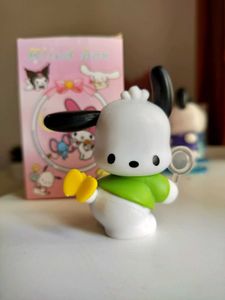 Pochacco Green Figurine