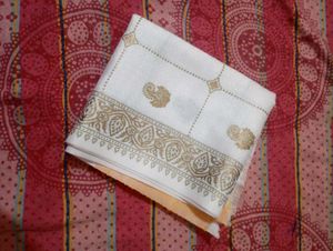 Elegant White gold shawl