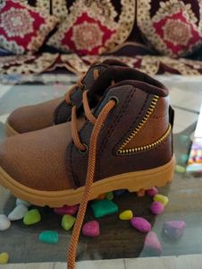 Kids Boys Boots Or Shoe - (New) 18 To 24 Months