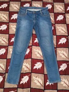 Classic Blue Denim Jeans (Slim Fit)