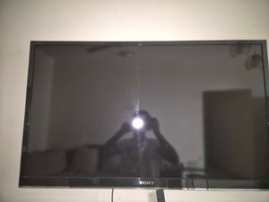 Sony Bravia 40&#34; TV