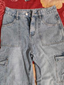 Light Wash Wide Leg Cargo Jeans