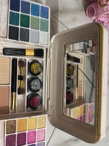 Makeup Kit