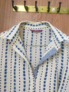 LIBAS Blue & Cream Printed Tunic Top - Size L