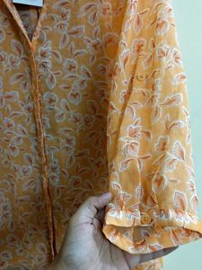 Sale🔥Floral Orange Top
