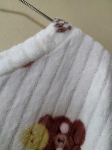 Comfy Bear Picture White Lounge Wear