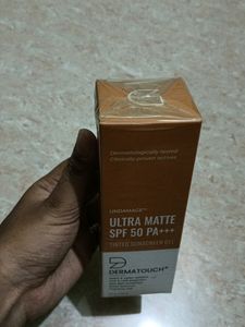 (Sealed )Dermatouch Ultra Matte SPF 50 PA +++
