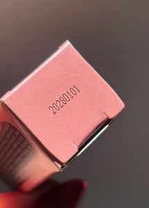 Mac Maximal Matte Lipstick :- Sweet Deal