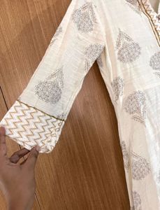 Beautiful Linen Anarkali