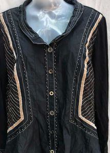 7412. Unique Button-Down Dress