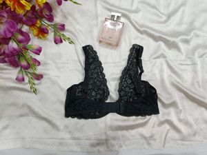 🇳🇿💫💕Elegant Black Lace Bralette