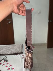 Brown Y2K baguette shoulder Bag
