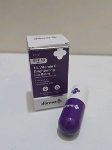 Derma Co 1% Vitamin C Lip Bam Spf 50+++