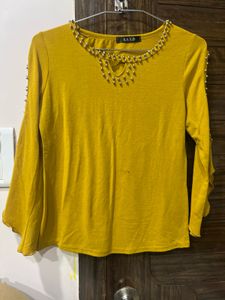 Mustard Beautiful Top