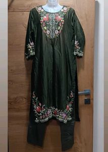 Mehndi Green Embroidery FULLSuit Set (+ Dupatta)