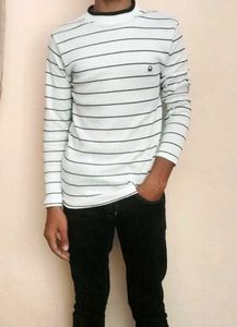 Black & White Long Sleeve Tee shirt
