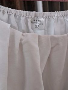 White Puff Sleeve Crop Top