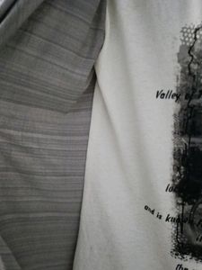 Trendy Top , Attached With Flannel