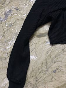 Stylish Black Crop Top