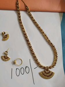 Elegant Gold-Tone Jewelry Set