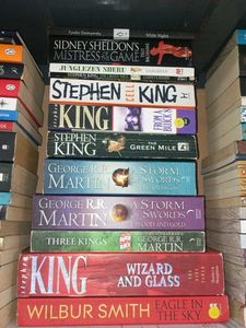 Mixed Lot of Novels