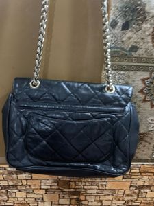 *Price Drop* Metrocity Og Leather Sling