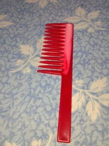 Red Hair  Detangle Comb