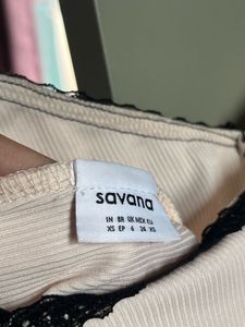 Savana white and black bow tank top